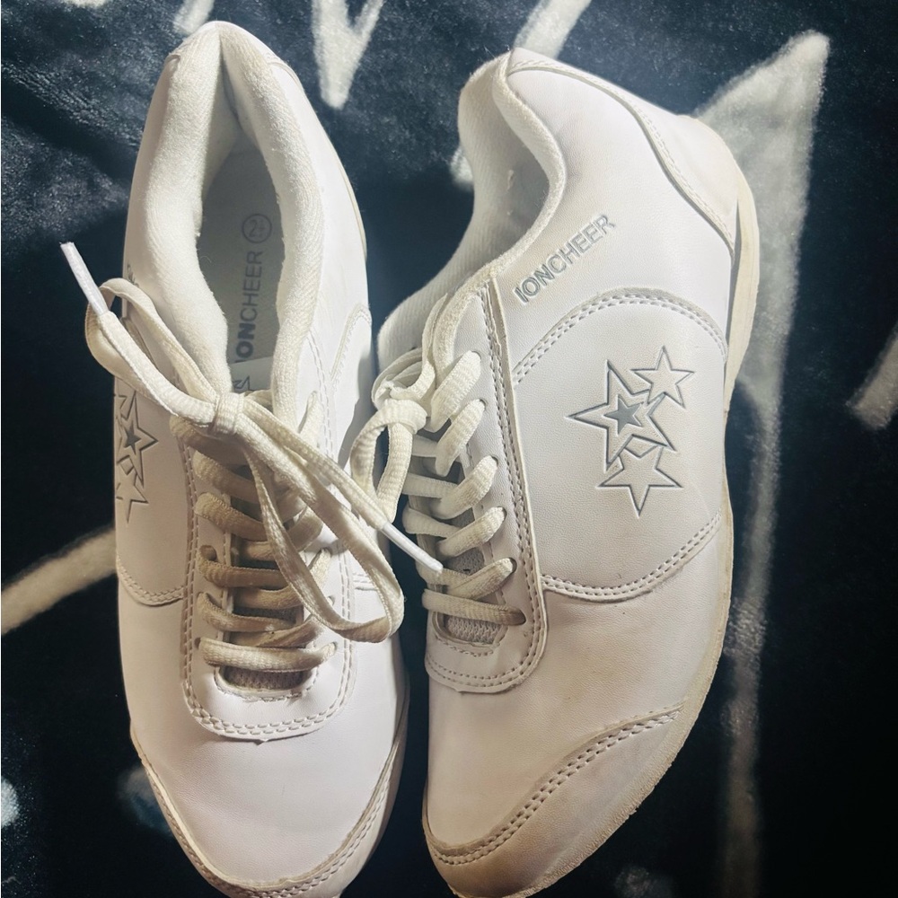 ion Cheer shoes